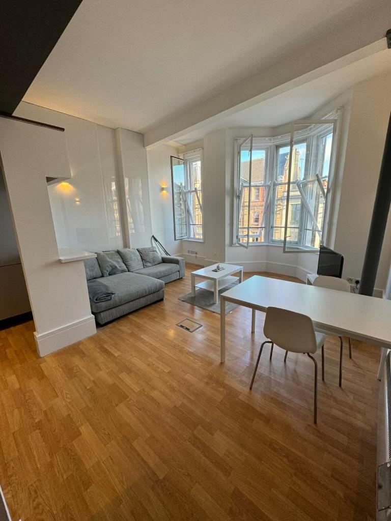 Hepworth Chambers - 2 Bedroom Apartment Leeds  Buitenkant foto